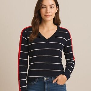 100% Merino Wool Banana Republic Women's Striped Sweater - Navy and Red XS
